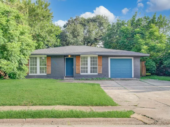 5634 Ridgeway Dr, Houston, TX 77033