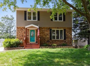 4100 E 23rd St, Des Moines, IA 50317