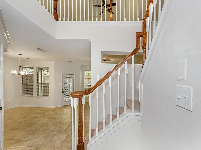 158 N Magnolia Pond Pl — Photo 3