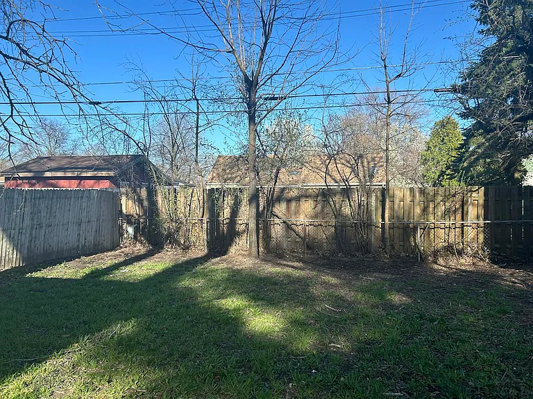 4471 Croissant St — Photo 26