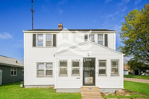 1253 N Meade St Photo 1