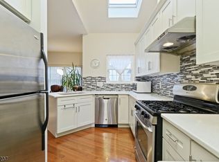 2009 Vermont Ter, Whippany, NJ 07981