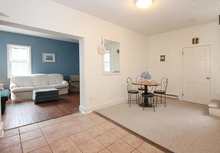 42 Lee Ave — Photo 8