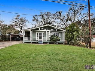 417 N Pleasant Ave, Gonzales, LA 70737