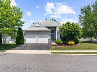 28 Medici Dr, Manchester, NJ 08759