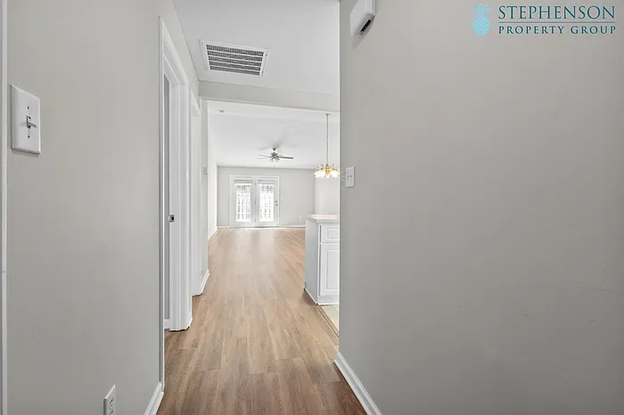 423 Elders Pond Cir — Photo 4