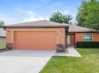 348 Ashton Woods Ln, Leesburg, FL 34748