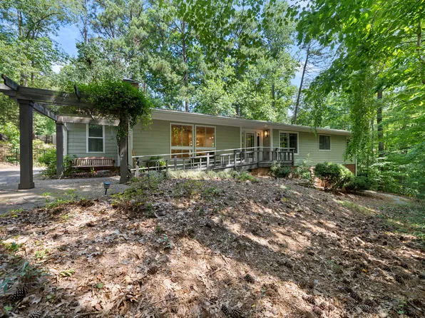 744 Shady Lawn Ct, Chapel Hill, NC 27514