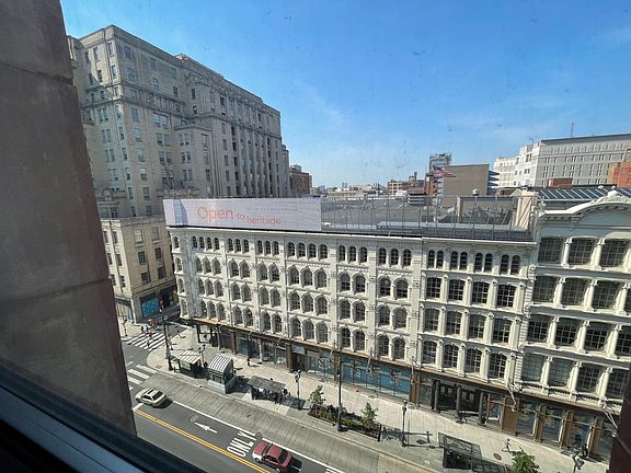 5th image of 726 Market St Unit 601