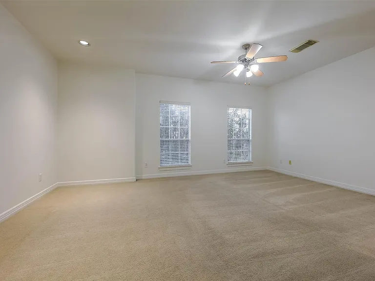 13647 Brookbluff Ln — Photo 28