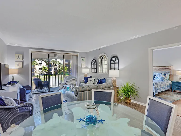 400 Uno Lago Dr #204 — Photo 9