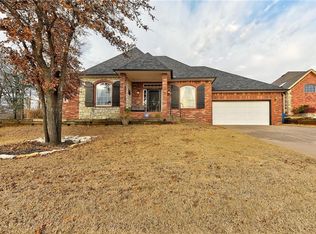 3033 Garden Vis, Edmond, OK 73034