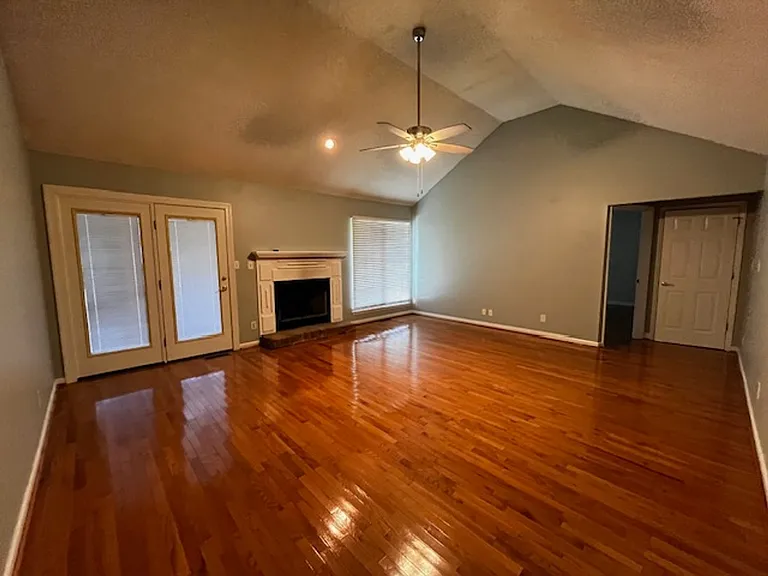3642 Michigan Avenue Rd NE — Photo 7