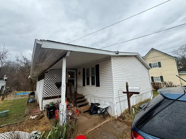 1311 Camden Ave, Parkersburg, WV 26101