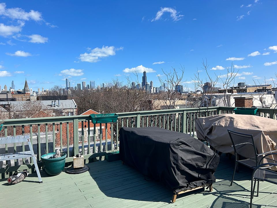 1st image of 1800 W Superior St APT 3N