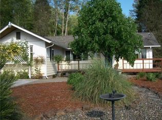203 Lake Rd, Silver Creek, WA 98585