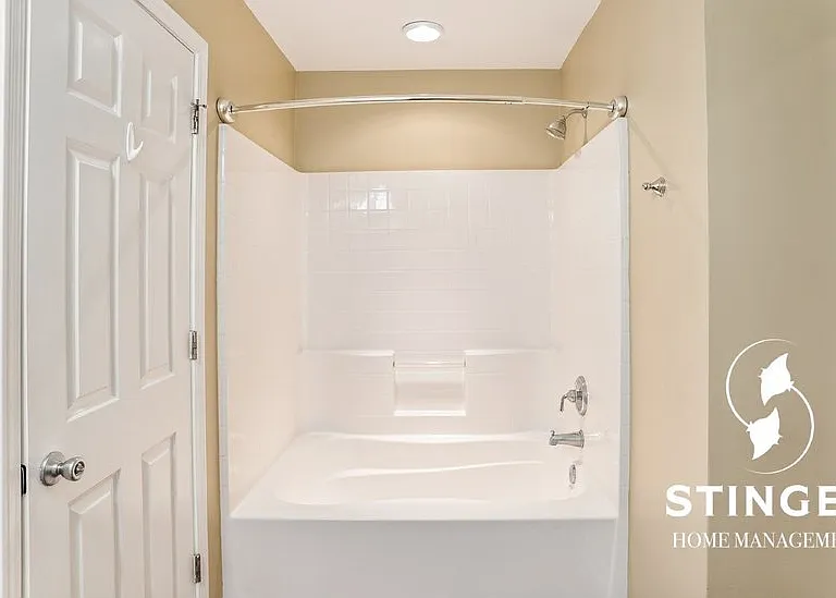 1822 Drayton Dr — Photo 16