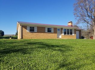 1034 Chestnut Ridge Rd, Marion, VA 24319