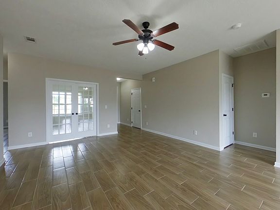 4th image of 760 Keyes Dr
