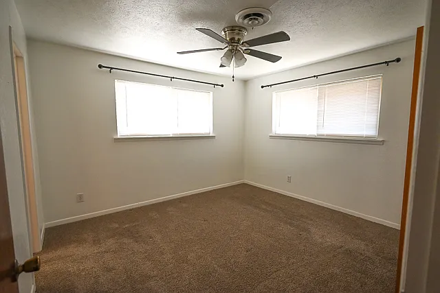 903 N Lamb St — Photo 11