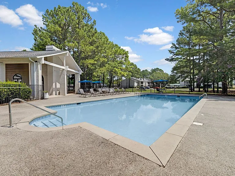 Resort-style Swimming Pool and Deck
