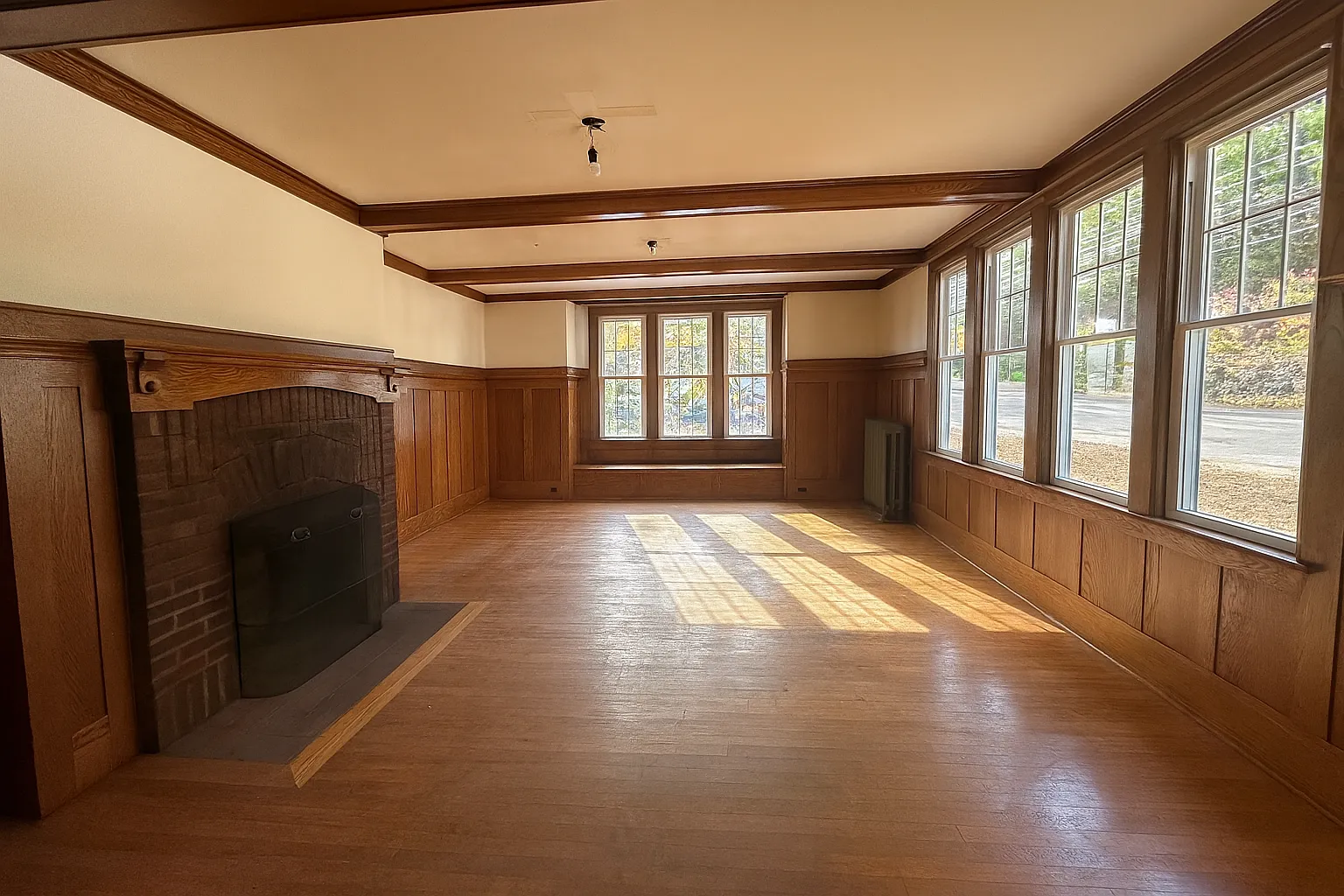4 bed, 2.5 bath, 2225 sqft, $2,700 — Photo 1