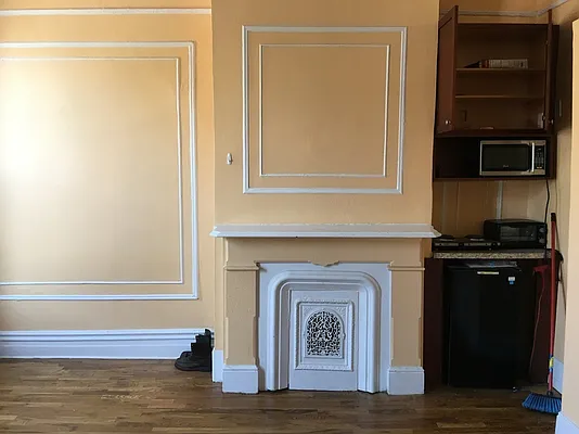 Rented by GFI Realty Services LLC | media 7