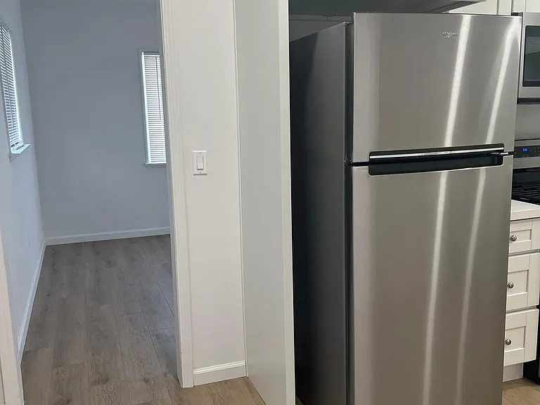 8048 Gardendale St — Photo 3