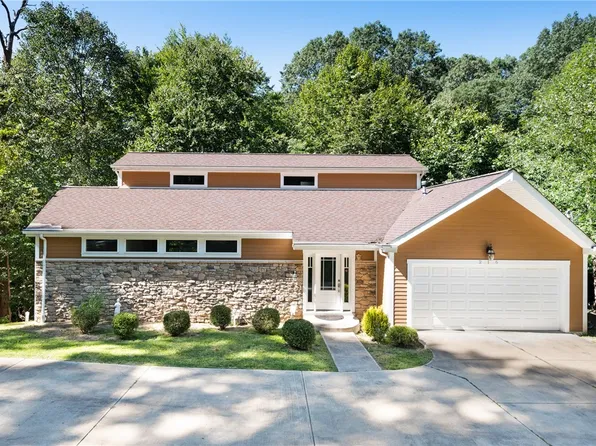 216 Brownshill Rd, Pittsburgh, PA 15238