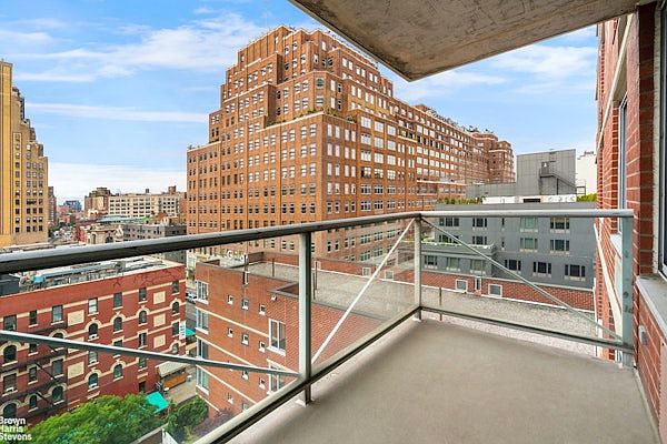 1st image of 270 W 17th St APT 9F