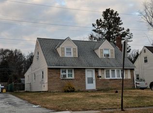 2525 Secane Rd, Secane, PA 19018