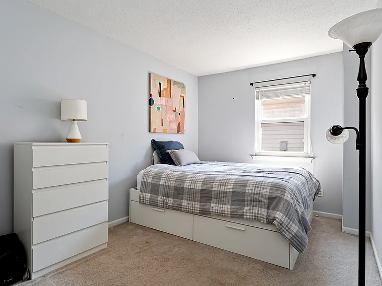 2305 Breakers Ct — Photo 11