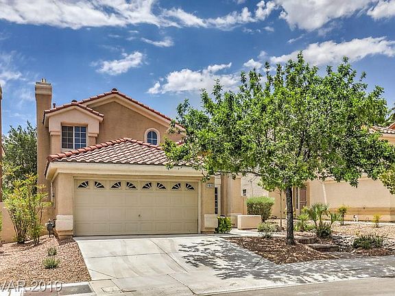 2nd image of 9805 Peseo Cresta Ave