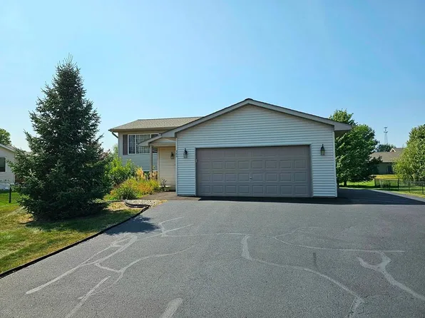 260 5th Ave, Baldwin, WI 54002