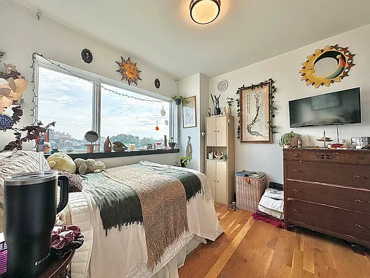 Rented by Doorway NYC, LLC | media 3