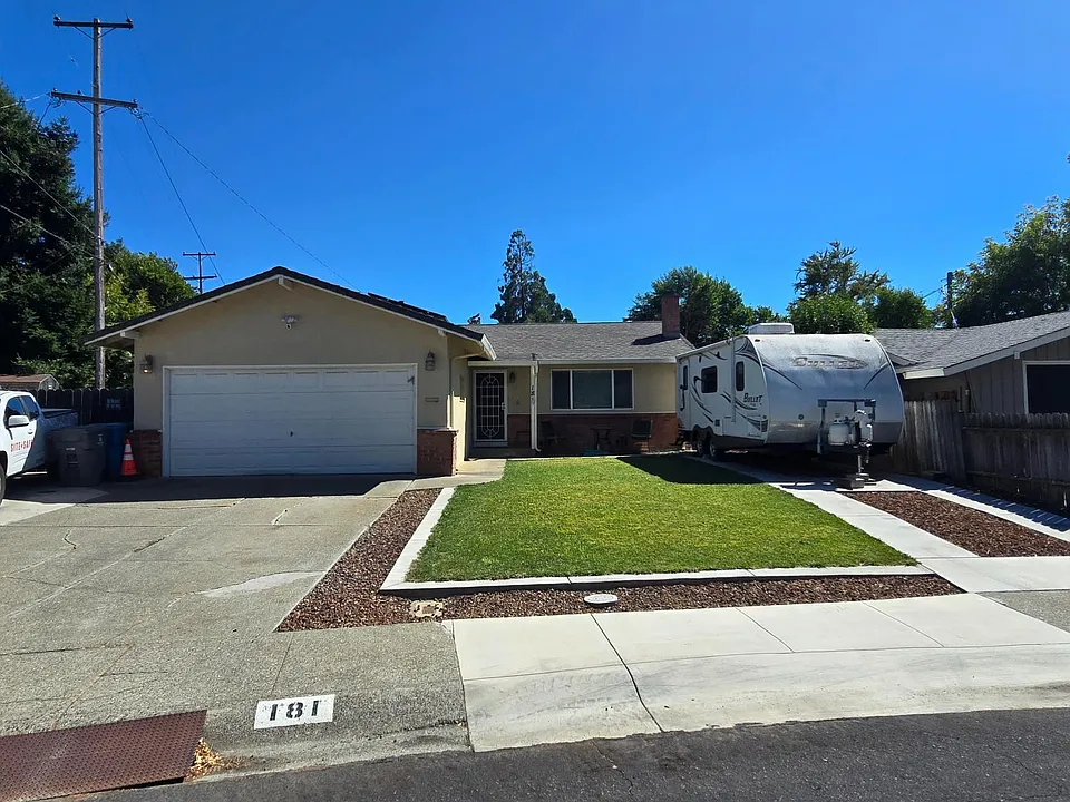 181 Grape St