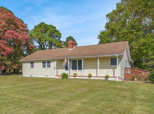 30117 Hopeland Rd, Bloxom, VA 23308