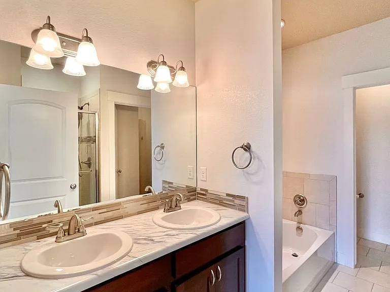 5851 Dripping Rock Ln #C-104 — Photo 17