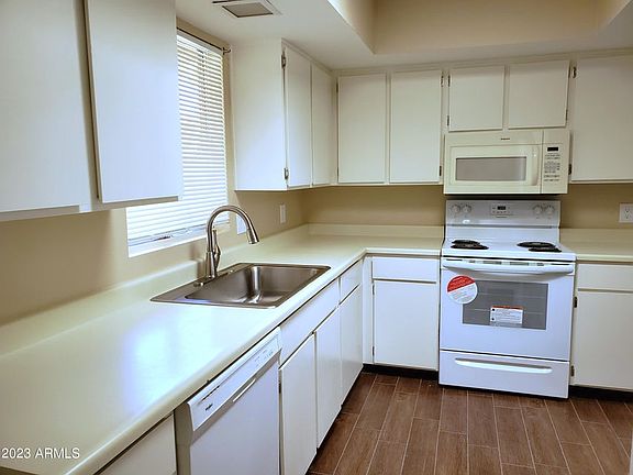 4th image of 9635 E Sherwood Way