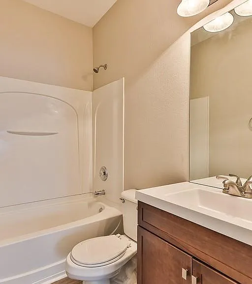 8946 Chalkstone Rd — Photo 19