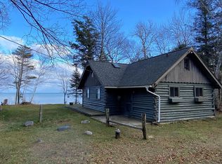 868 Hemlock Dr, Washington Island, WI 54246