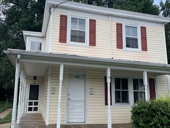 2nd image of 927 Farmer St Unit 1