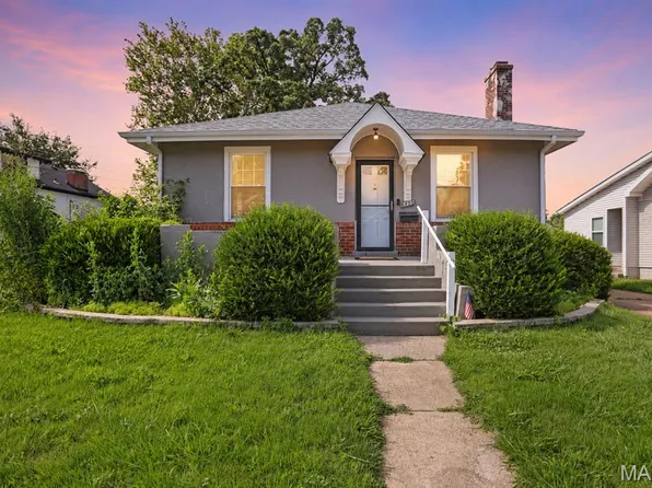 8828 Powell Ave, Saint Louis, MO 63144