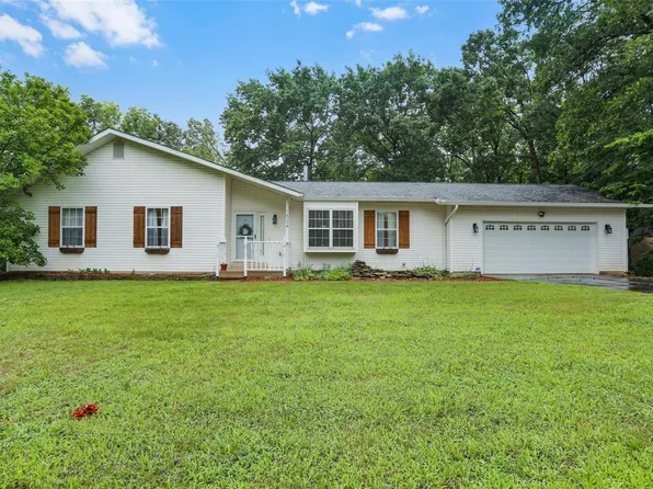 1524 Country Woods Dr, Robertsville, MO 63072