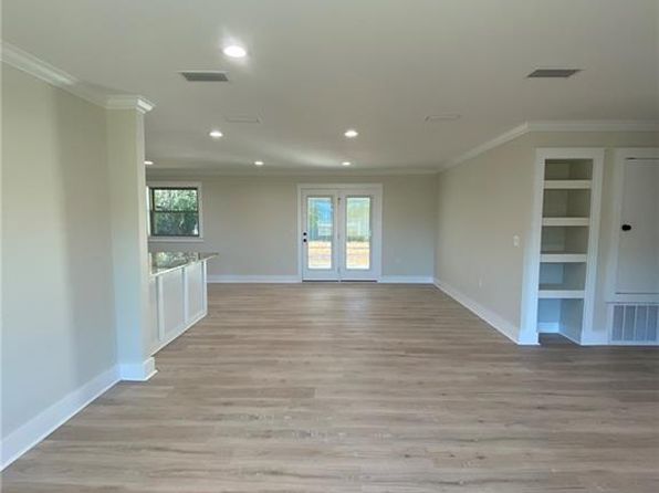 832 Shelton Beach Rd, Saraland, AL 36571