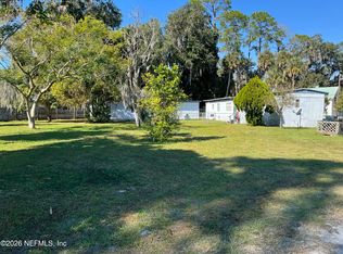 101 HUMMINGBIRD Trail, Crescent City, FL 32112