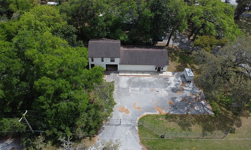 1st image of 2265 N Magnolia Ave