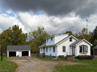 7091 Warren Sharon Rd, Brookfield, OH 44403