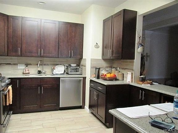 4th image of 22 N De Baun Ave Unit 303