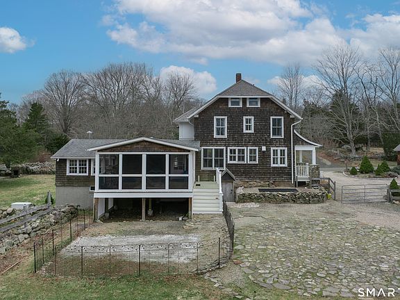 3rd image of 397 Moose Hill Road